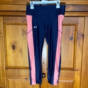 Like New Under Armour Heat Gear Cropped Navy and Pink Leggings